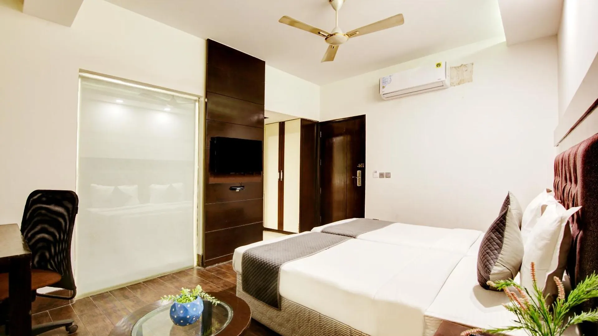 Stay At Good Time - Close To Karol Bagh Metro Station And City Centre دلهي