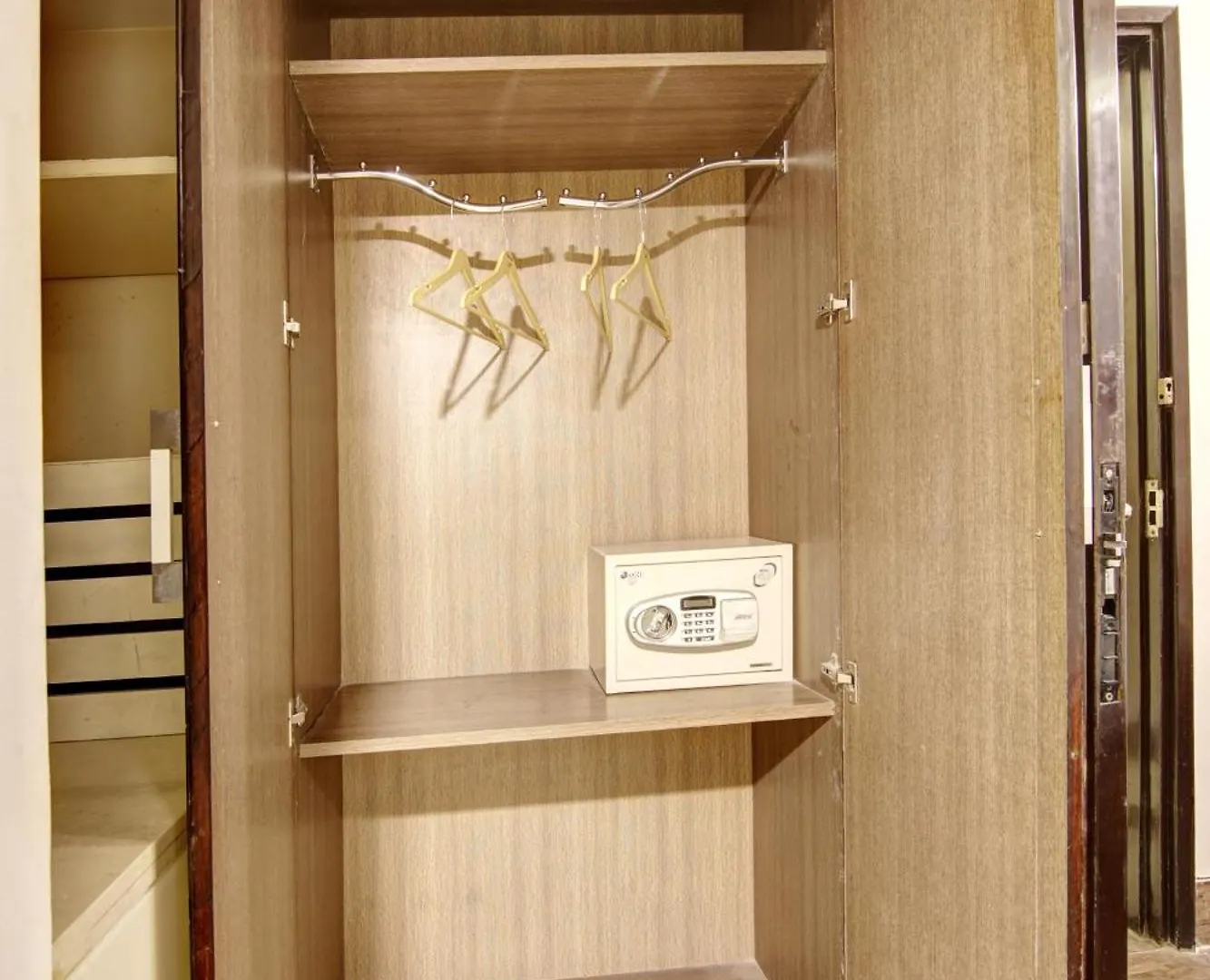 Stay At Good Time - Close To Karol Bagh Metro Station And City Centre دلهي
