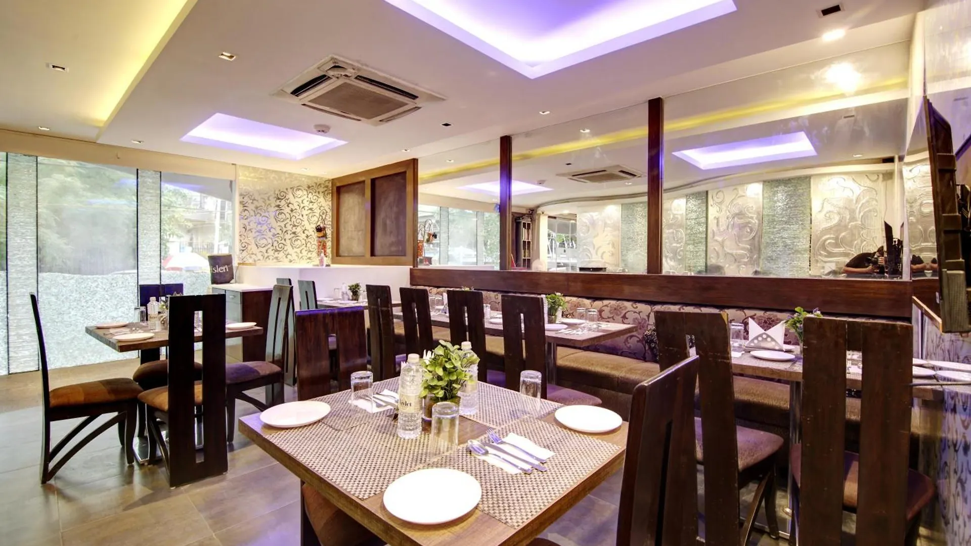 Stay At Good Time - Close To Karol Bagh Metro Station And City Centre دلهي